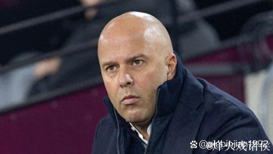 斯洛特上周五给球员放假？邮报：球员当天仍在基