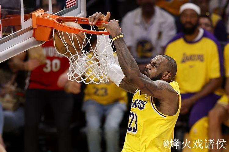 詹姆斯29分难救主，浓眉低迷仅8分，热火41分狂胜湖人刷新纪录